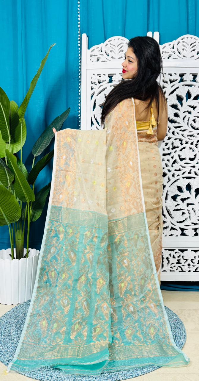 Light Cream Soft Golden Buti Jamdani Sari With Blouse Piece