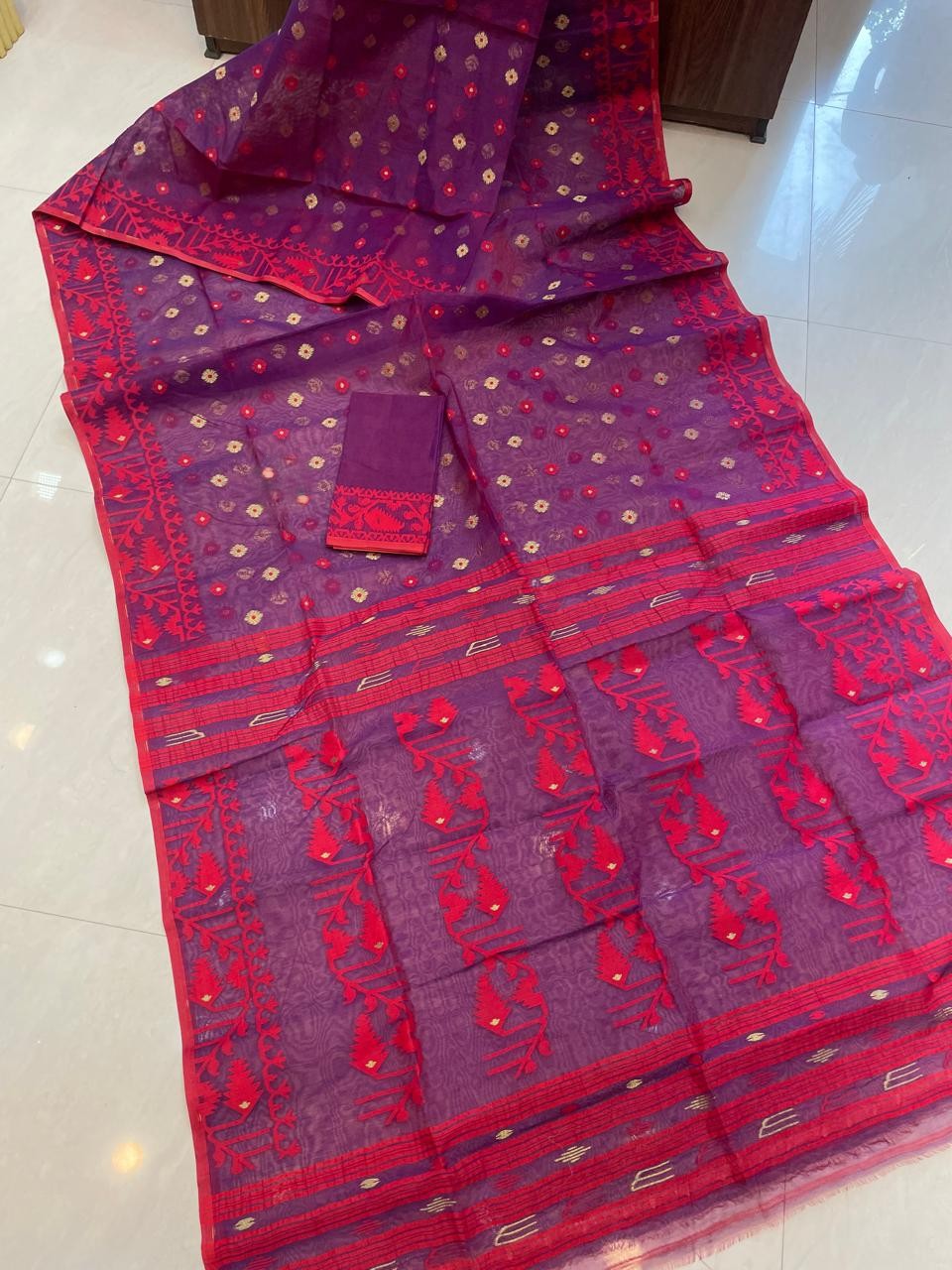 Pansy Purple Soft Buti Karat Jamdani Sari With Blouse Piece