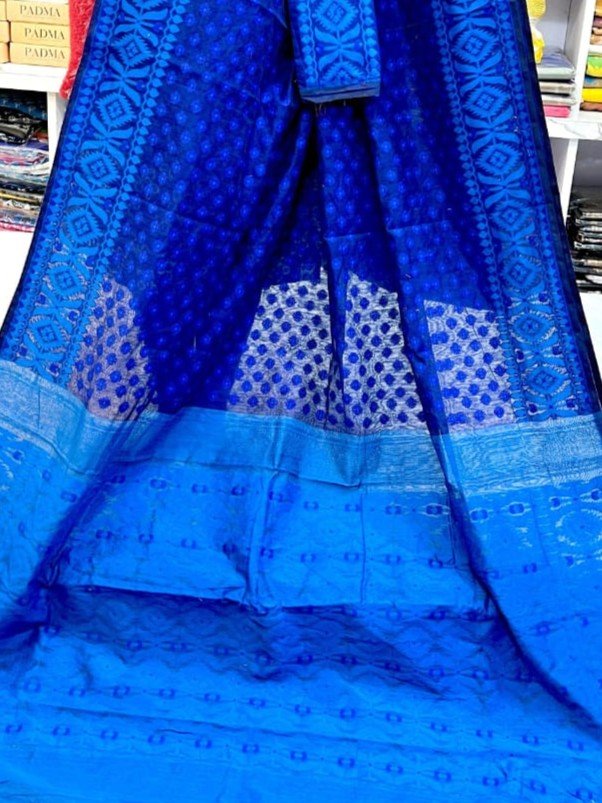 Barfi Soft Dhakai Jamdani Sari with Blouse Piece - Blue - Image 2