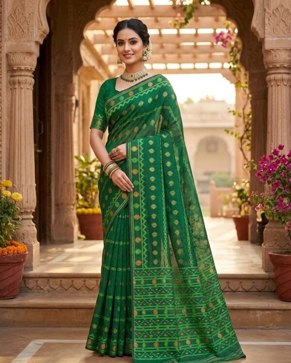 Nayan Tara Soft Dhakai Jamdani Saree - Bottle Green