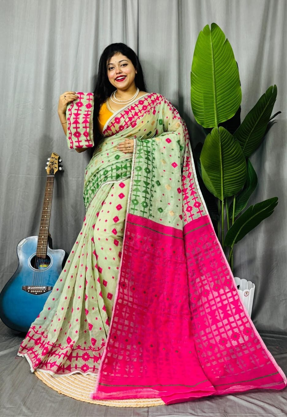 Cream Soft Ganga Jamuna Jamdani Sari With Blouse Piece