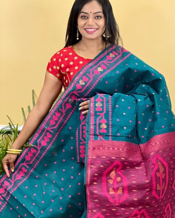 Buti Soft Dhakai Jamdani Saree with Blouse Piece - Dark Aqua