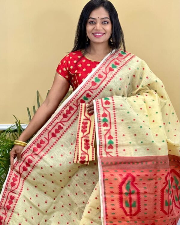 Buti Soft Dhakai Jamdani Saree with Blouse Piece - Deep Cream