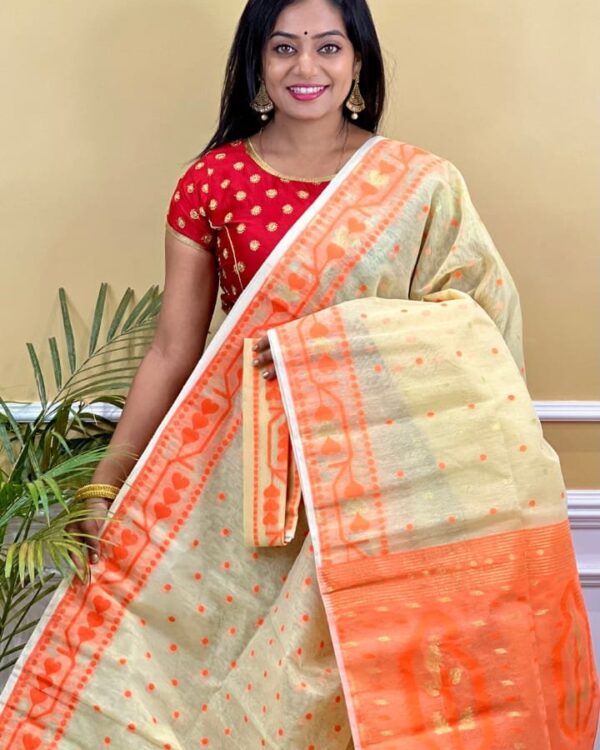 Buti Soft Dhakai Jamdani Saree with Blouse Piece - Deep Cream
