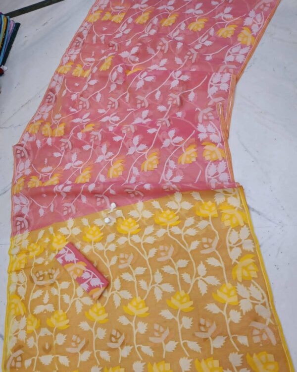 Water Lily Soft Dhakai Jamdani Saree with Blouse Piece - Dusty Rose