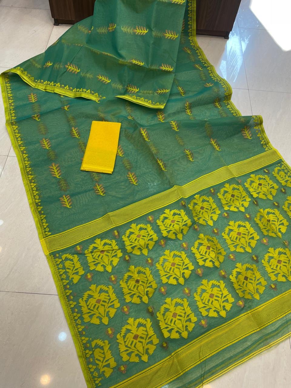 Soft Dhakai Jamdani Saree with Blouse Piece - Green Pea - Image 2