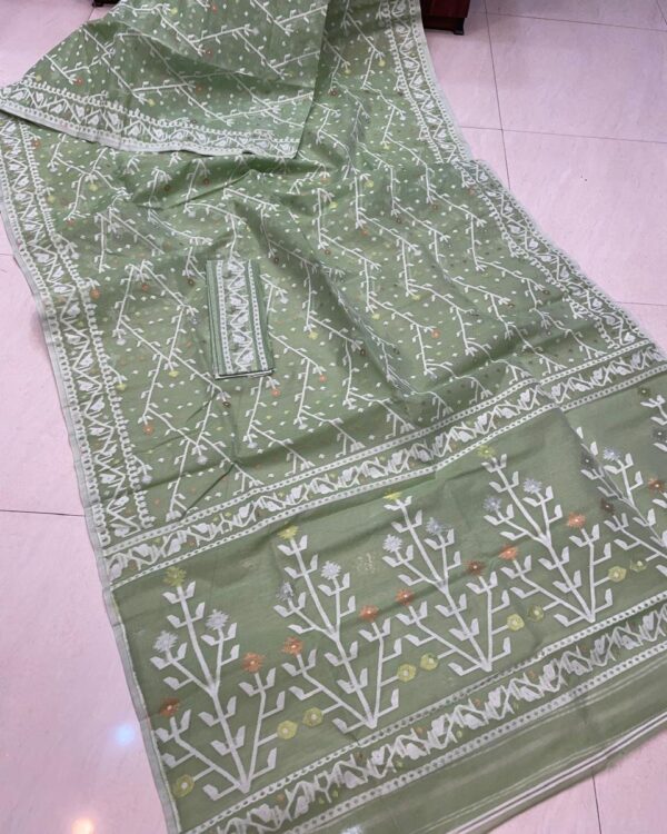 Shiuli Dhakai Jamdani Sari with Blouse Piece - Greenish Grey