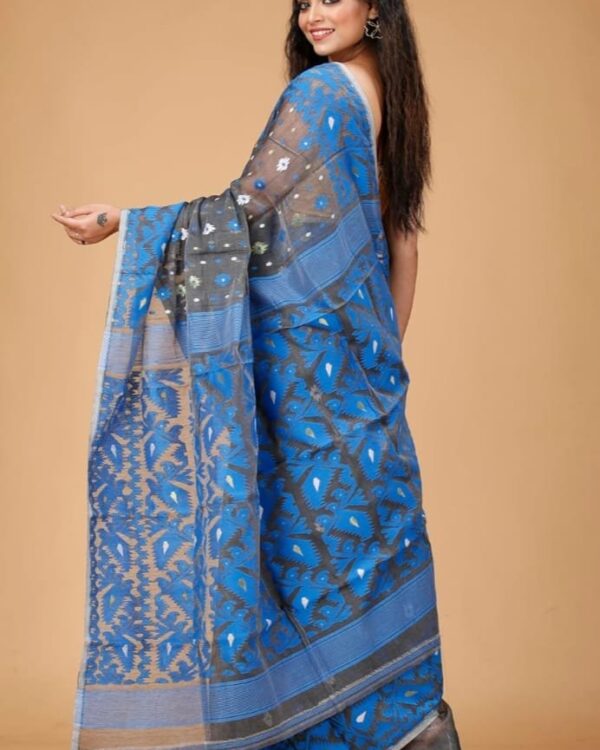 Grey Soft Buti Korat Jamdani Saree With Blouse Piece