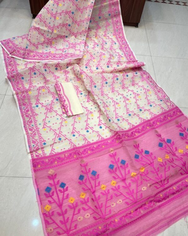 Shiuli Dhakai Jamdani Sari with Blouse Piece - Off White