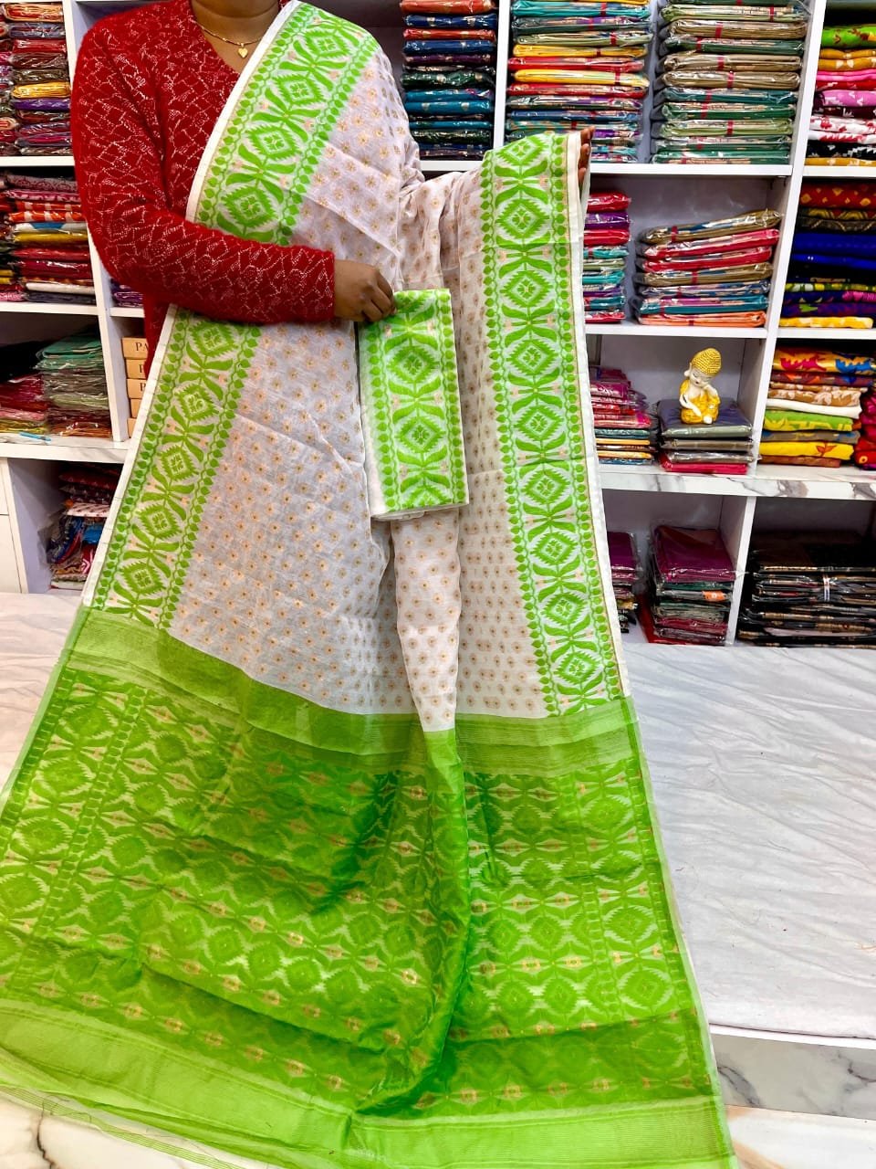 Barfi Soft Dhakai Jamdani Sari with Blouse Piece - Off White