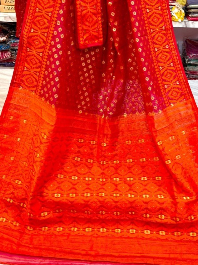 Barfi Soft Dhakai Jamdani Sari with Blouse Piece - Red - Image 2