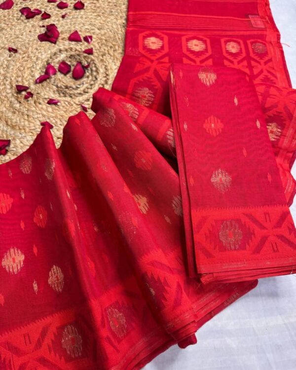Barfi Buti Soft Dhakai Jamdani Sari with Blouse Piece - Red