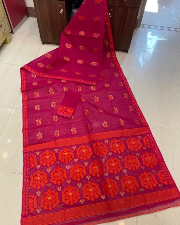 Soft Dhakai Jamdani Saree with Blouse Piece - Red Pink