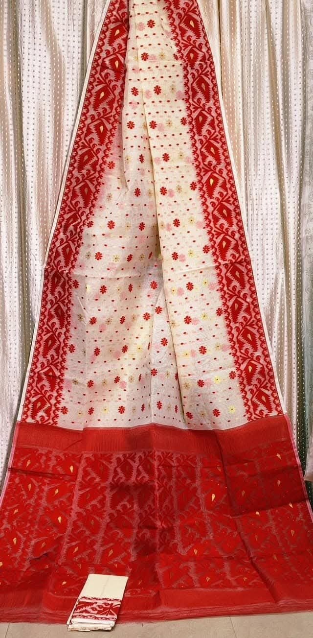 Off White Soft Buti Korat Jamdani Saree With Blouse Piece